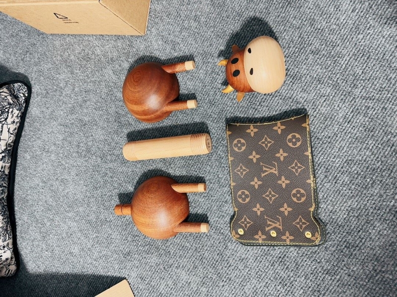 LV